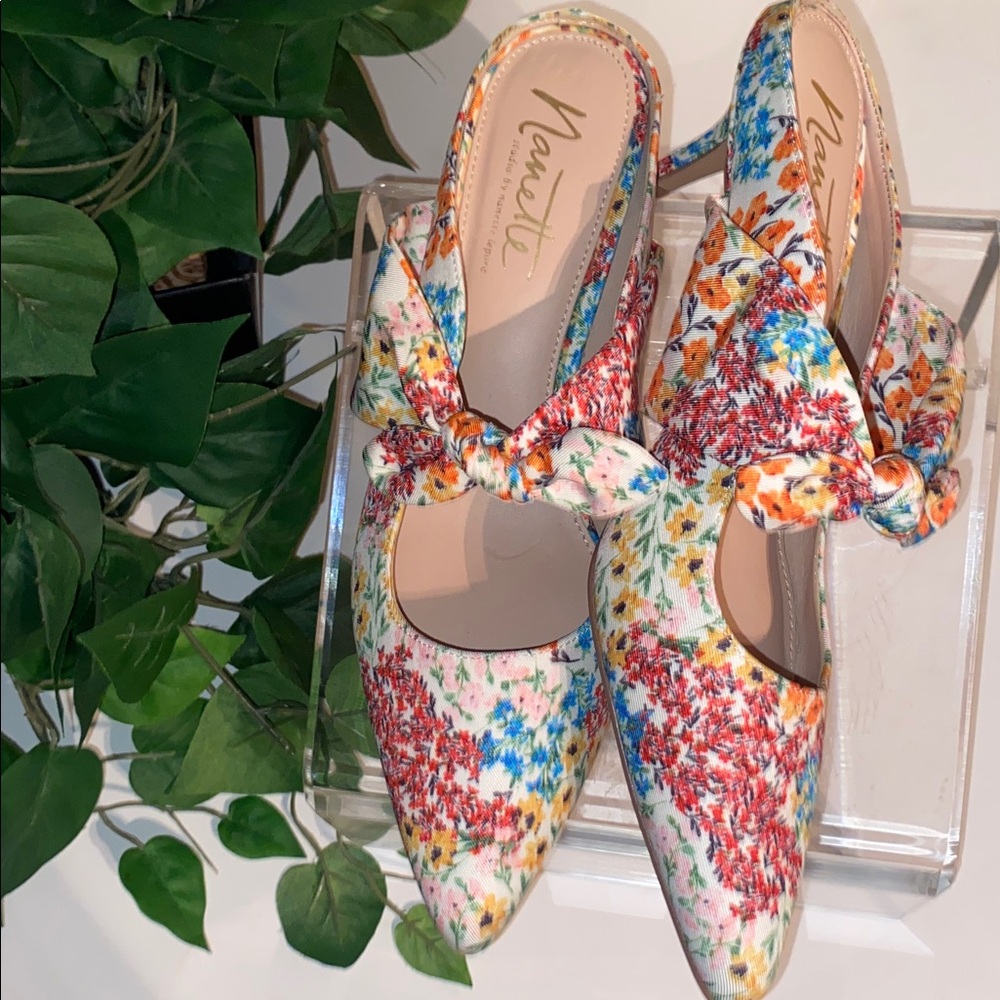 Nannette Multicolor Floral Heels with Bow - Picture 5 of 8